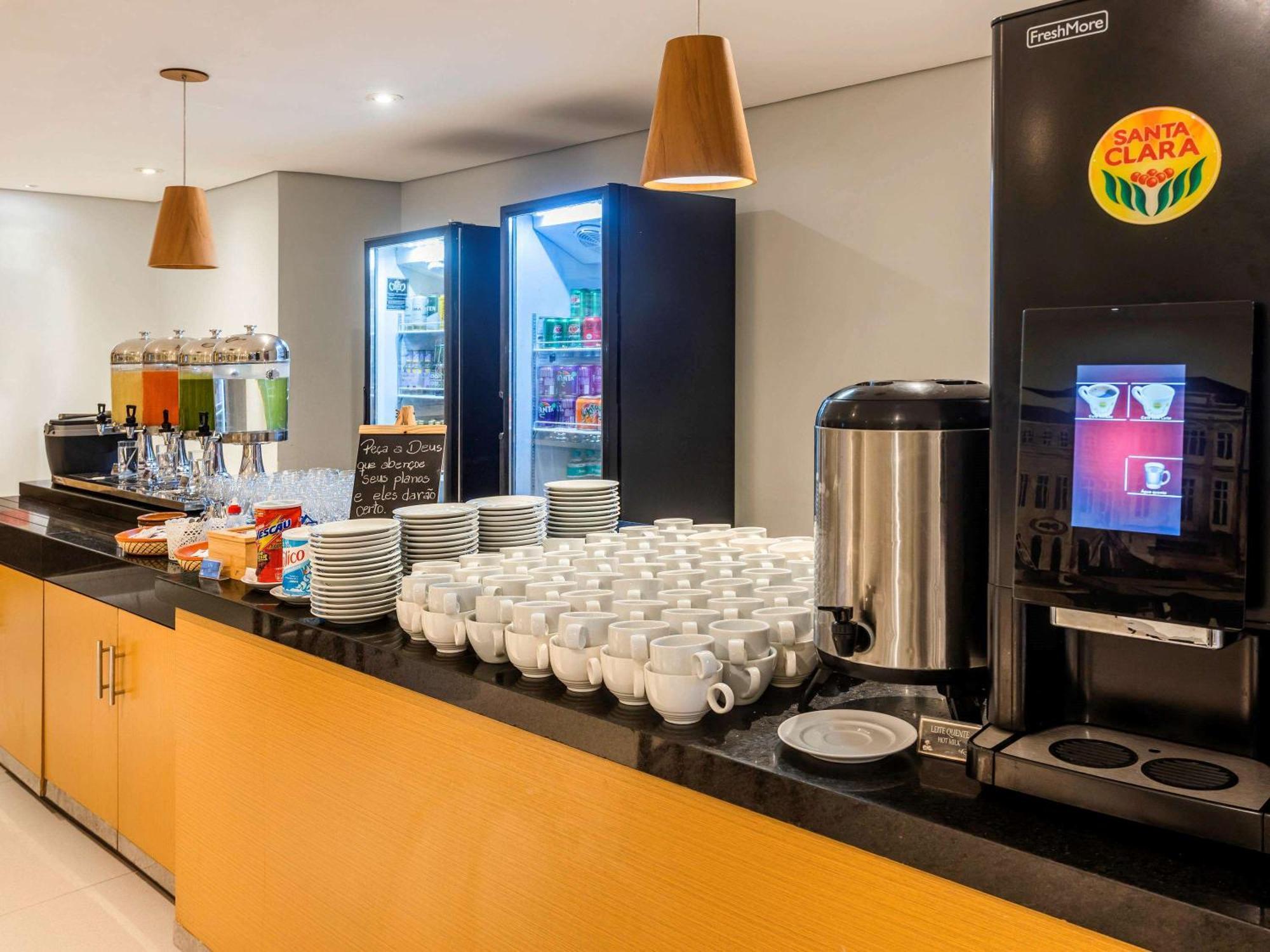 Ibis Styles Belem Hangar 외부 사진