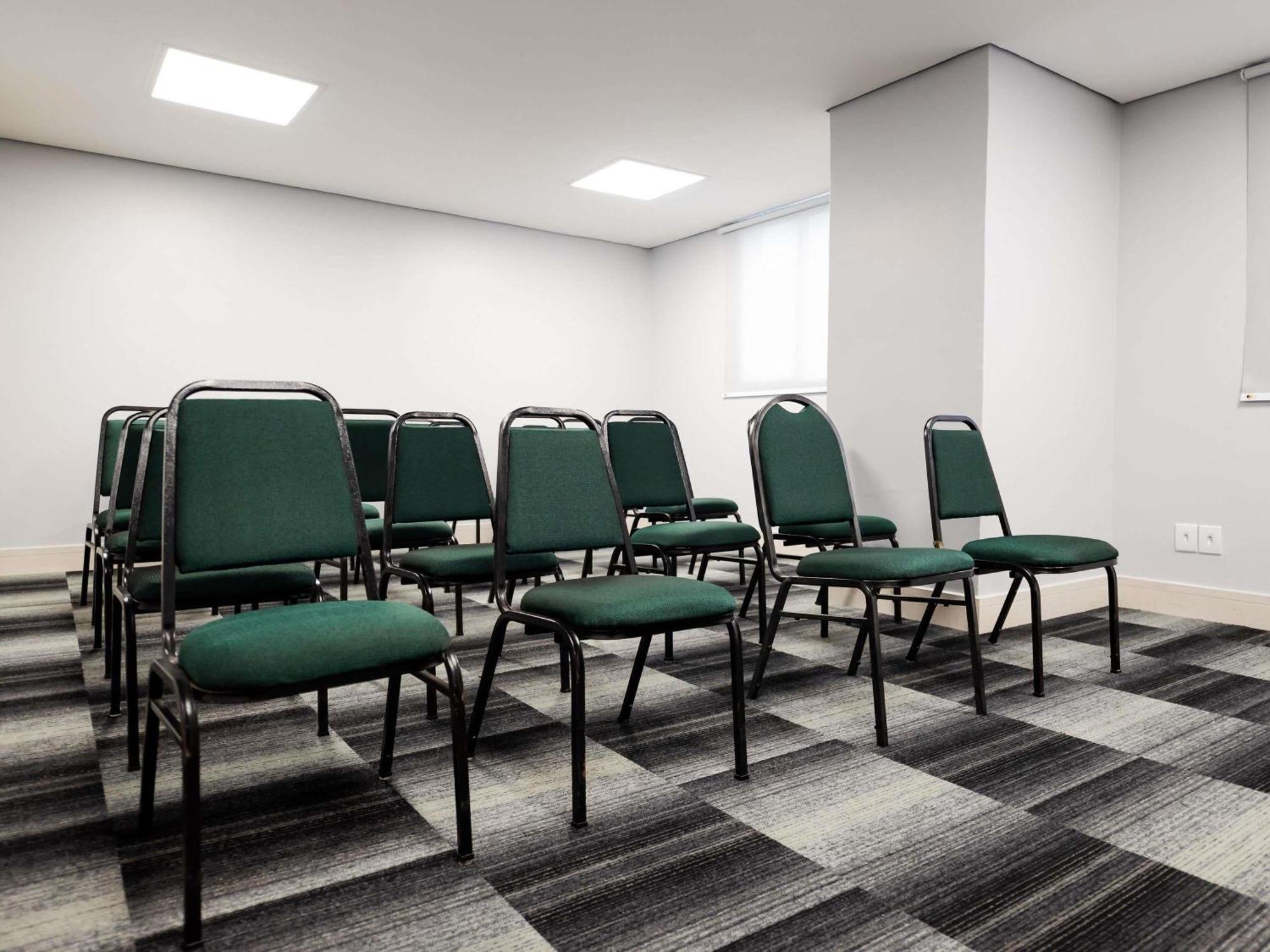 Ibis Styles Belem Hangar 외부 사진